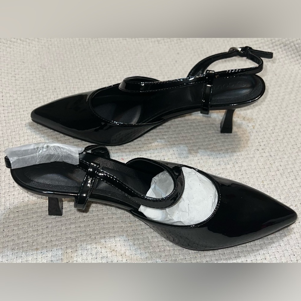 Coutgo Slingback Kitten Heels Closed Pointed Toe Pumps